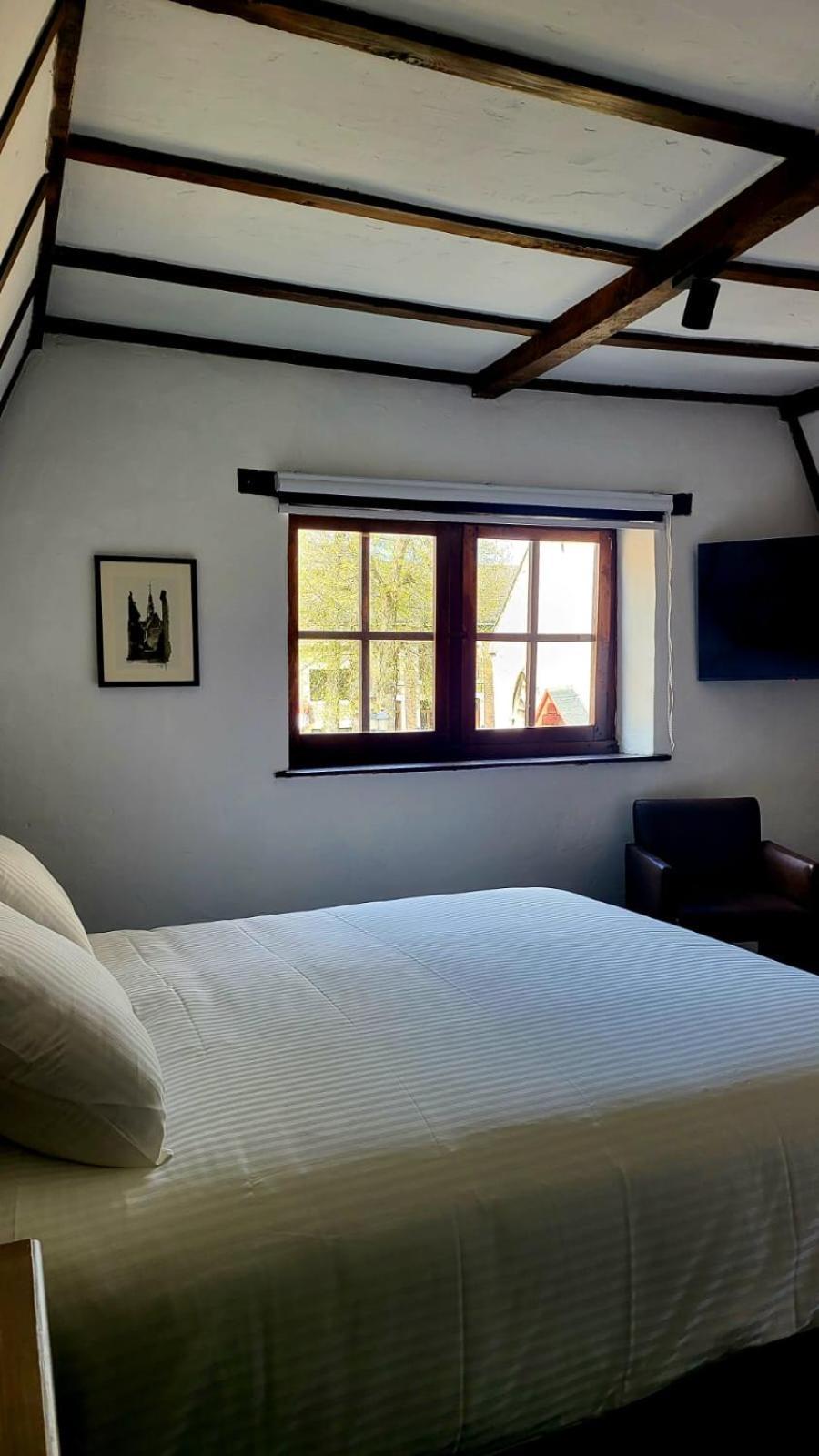 De Pelgrim Hotel Tongeren Buitenkant foto