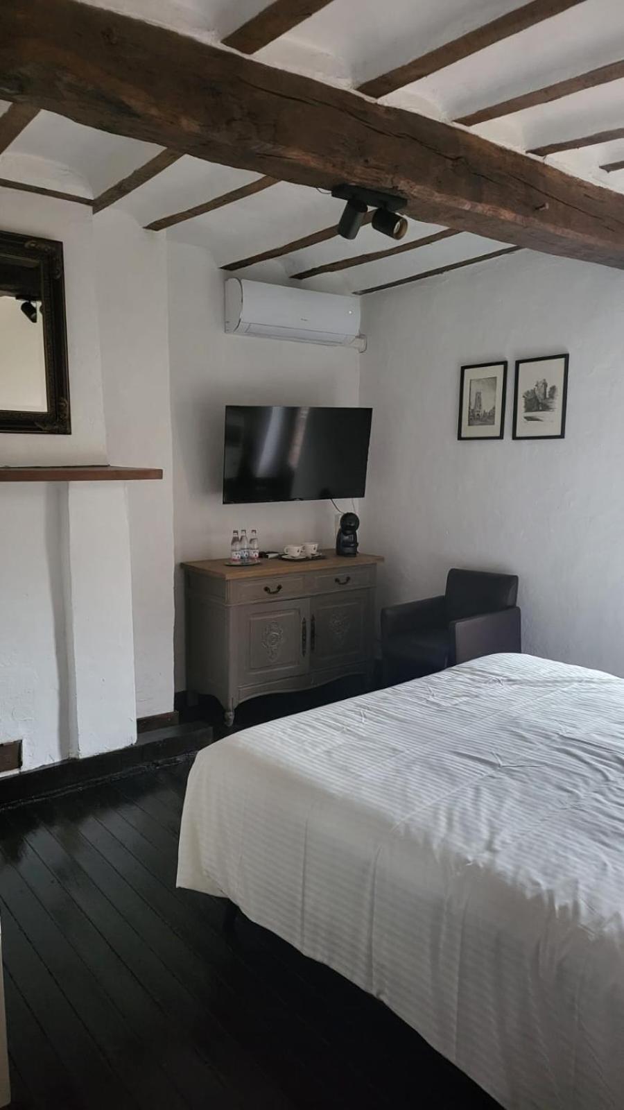 De Pelgrim Hotel Tongeren Buitenkant foto